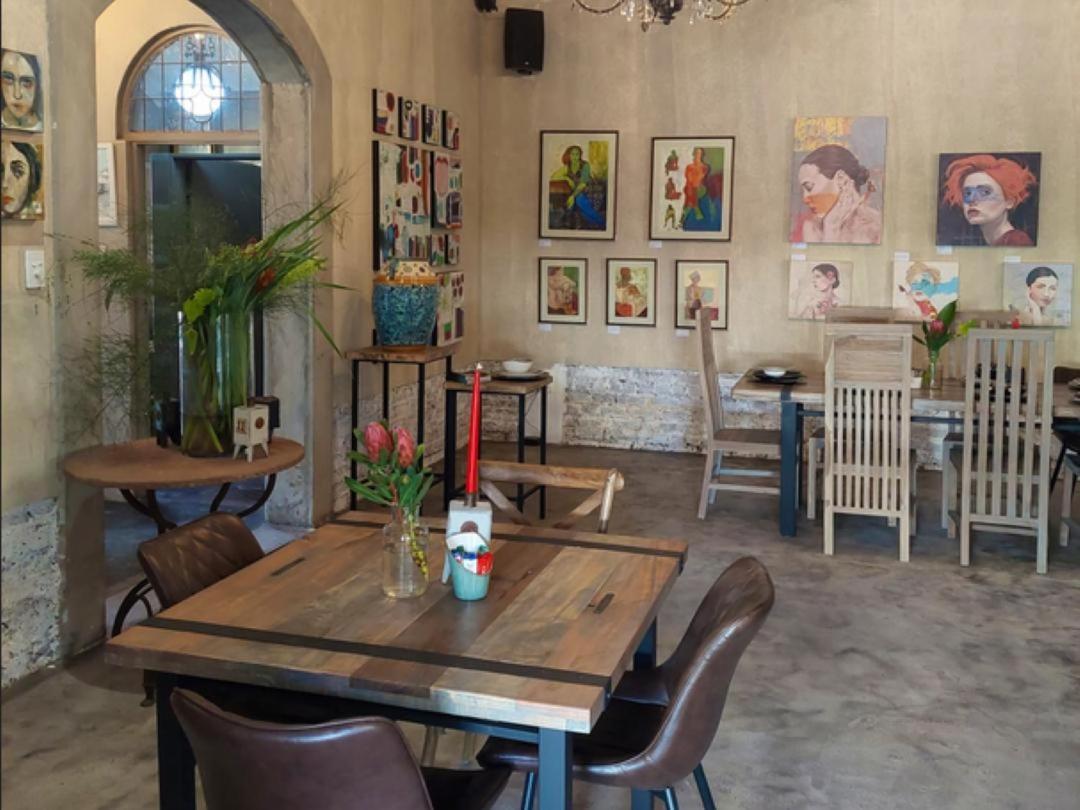 Art And Soul Restaurant, Accommodation, French Bar And Art Gallery Parys Bagian luar foto